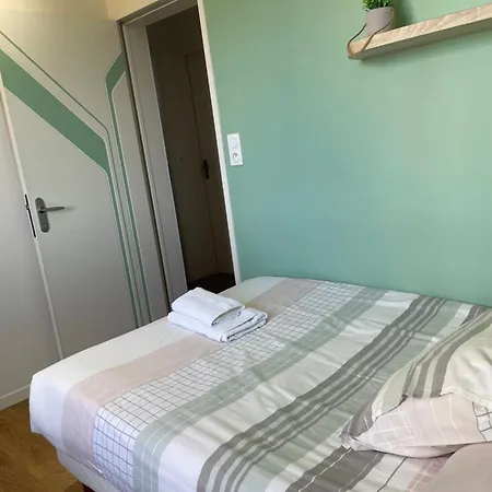 Avec Espaces Communs Equipes Parfait Pour Sejour Professionnel Ou Ambiance Conviviale 아파트 *