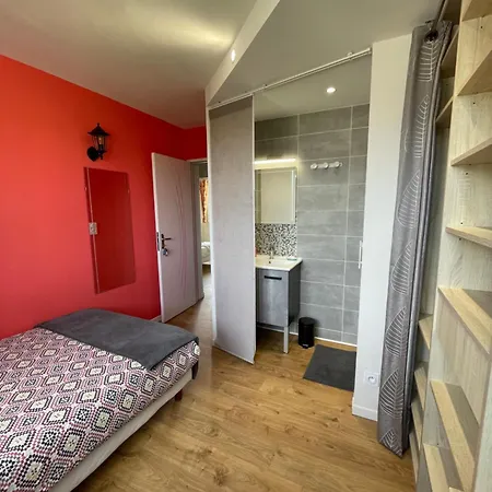 Avec Espaces Communs Equipes Parfait Pour Sejour Professionnel Ou Ambiance Conviviale