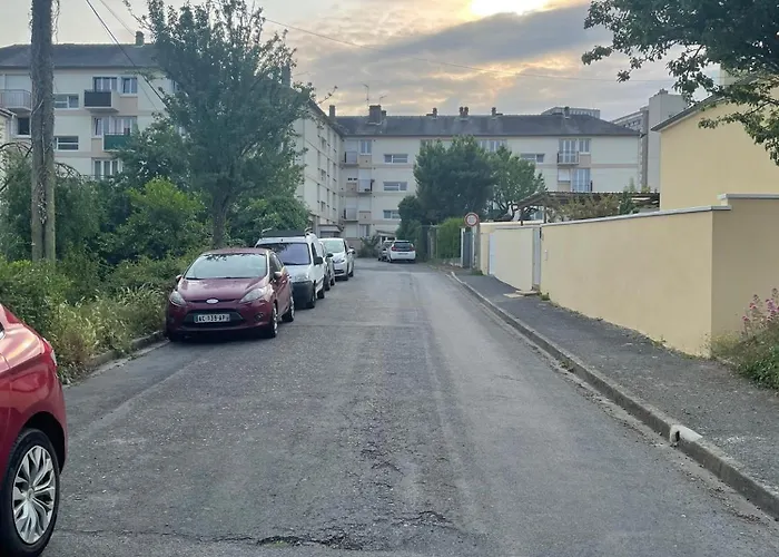 Avec Espaces Communs Equipes Parfait Pour Sejour Professionnel Ou Ambiance Conviviale 公寓 *